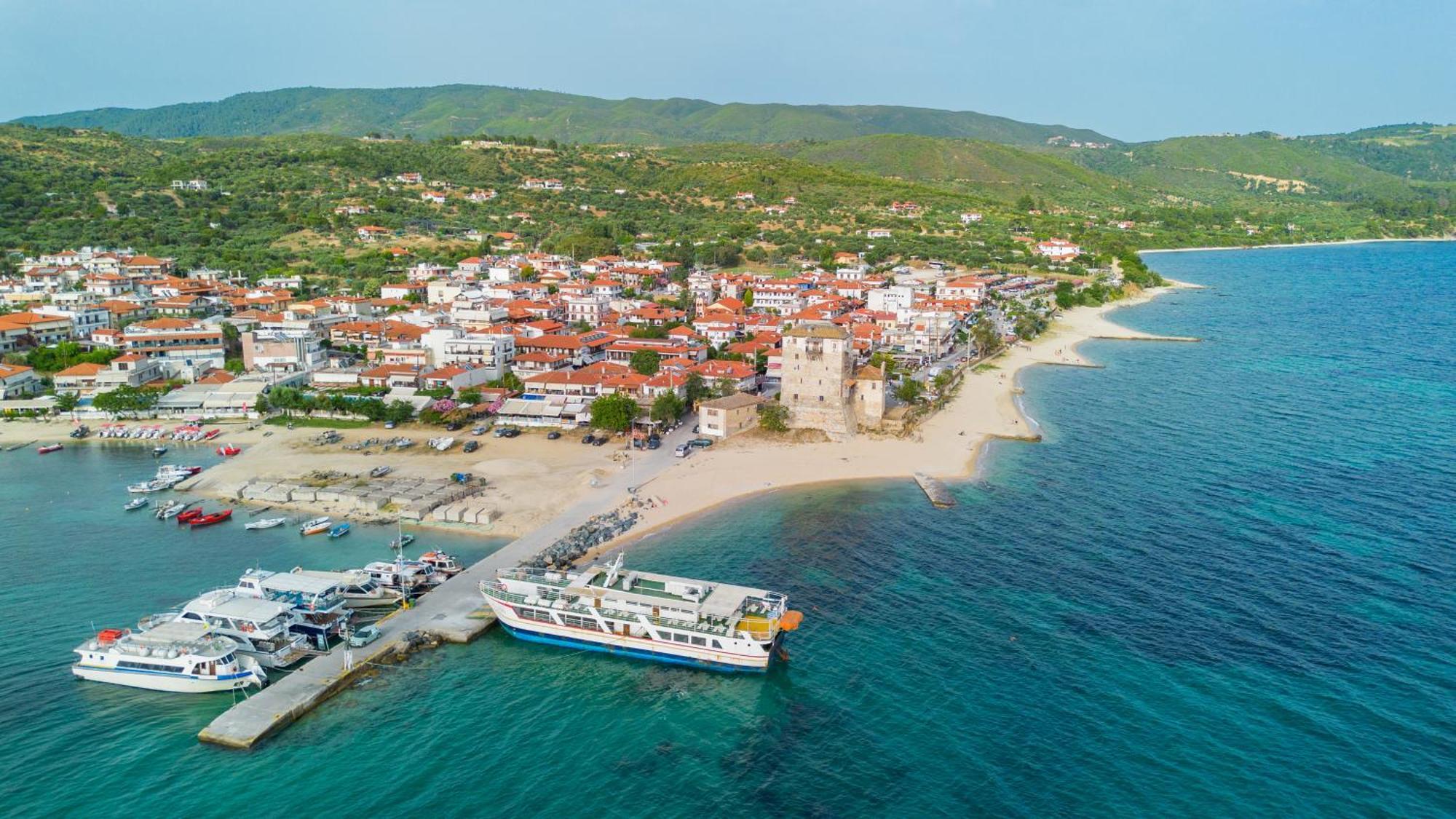 Athos Guest House Pansion Ouranoupoli Exterior foto