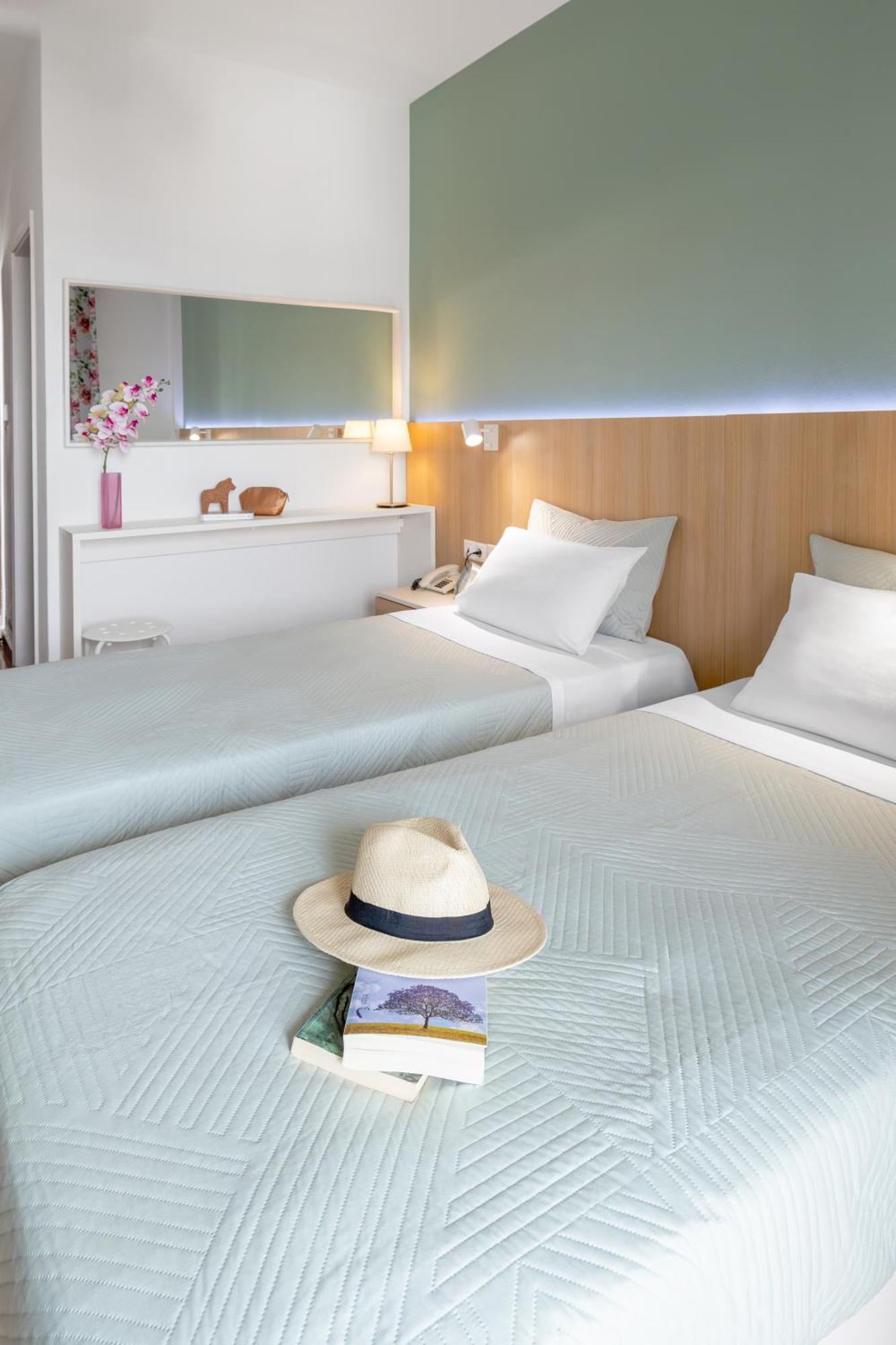 Athos Guest House Pansion Ouranoupoli Exterior foto