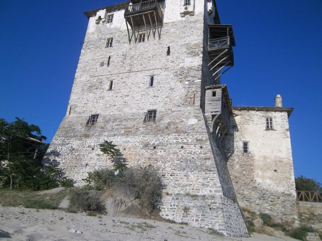 Athos Guest House Pansion Ouranoupoli Exterior foto